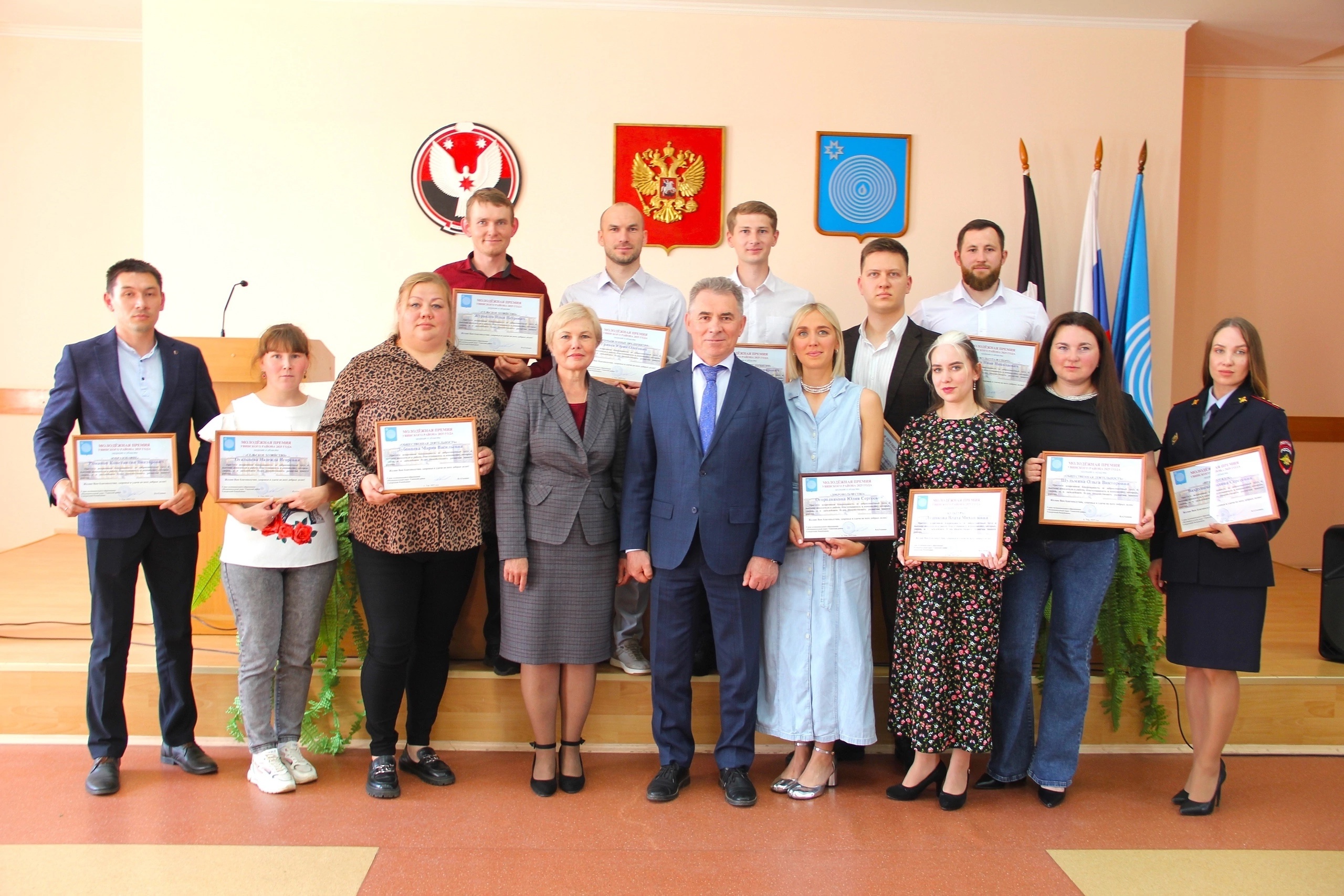 В Увинском районе  состоялось торжественное вручение молодёжных премий.