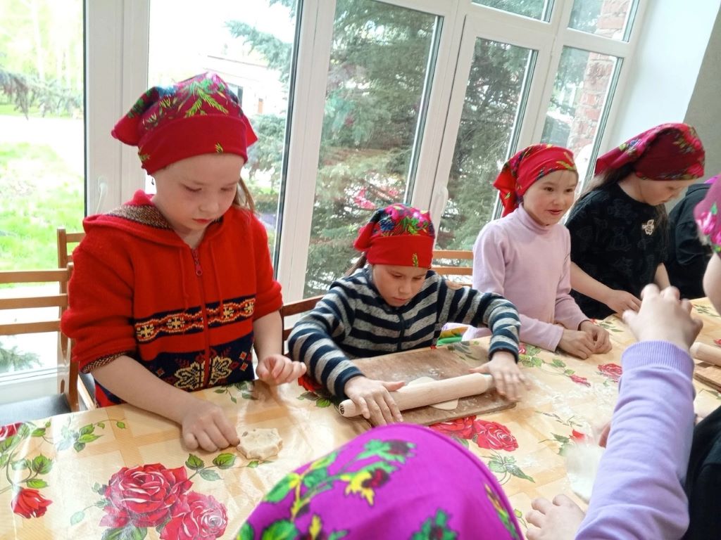 Семейные посиделки «Зарни шунды, или Как удмуртские перепечи собирают всю семью».